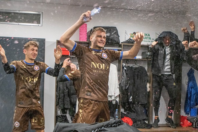 对足球竞技 对足球竞技